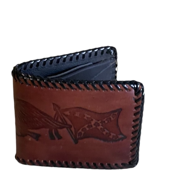 Unbranded Hand Tooled Leather Billfold Wallet Brown ( NEW)